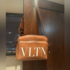 Valentino messenger bag limited edition brown
